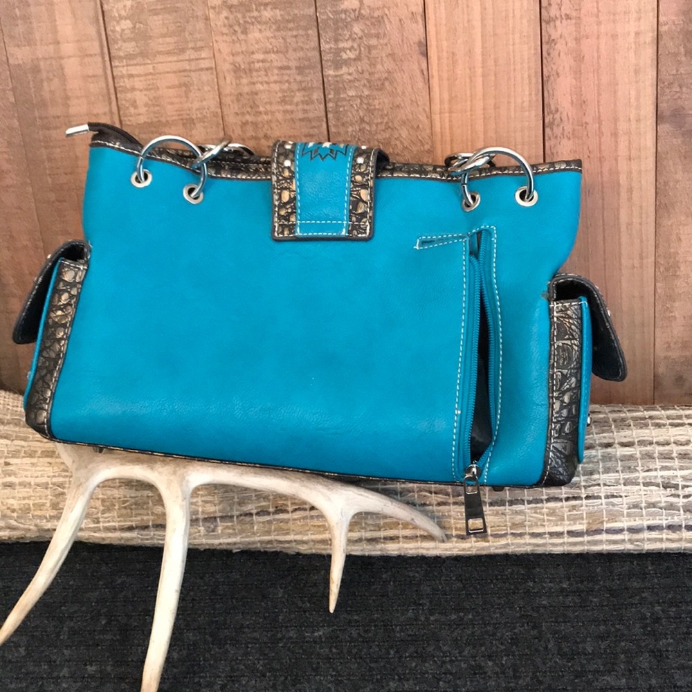 Western Style Bag with Conceal Carry pocket - Picture 6 of 8